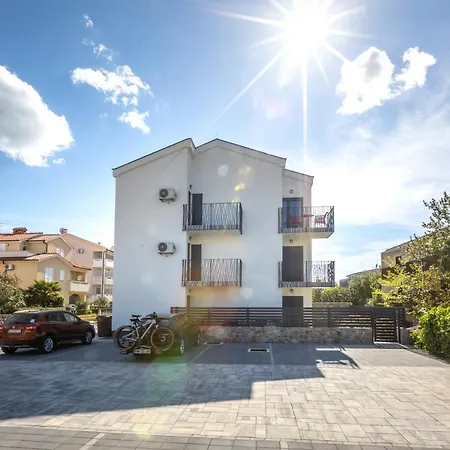 Magic Sunset * Malinska